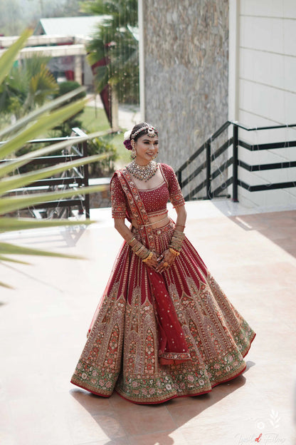 Gulzar Lehenga
