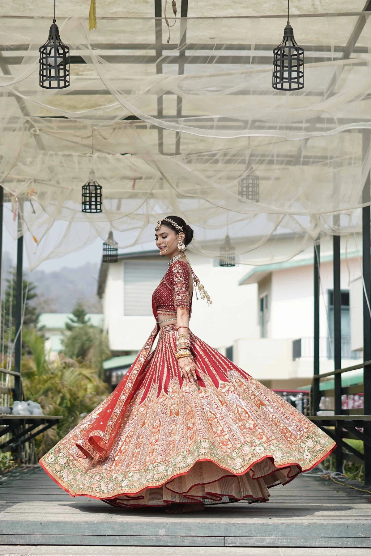Gulzar Lehenga