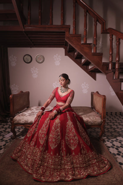 Mehraab Lehenga