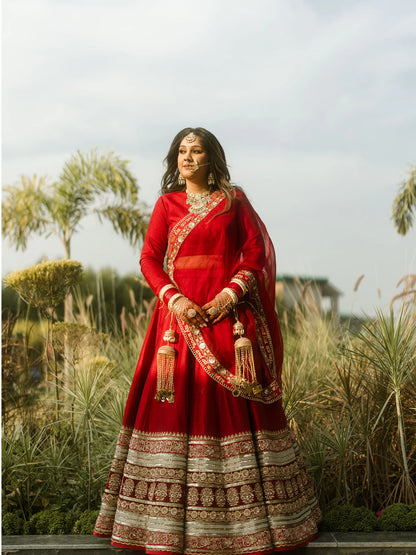 Zeenat Lehenga