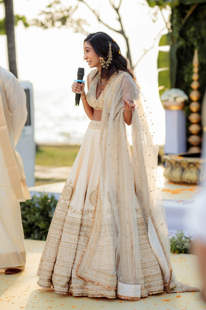 Noor-e-Chand Lehenga